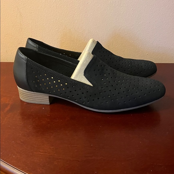 NWT/NIB Black Suede Perforated Loafers by Clarks - Picture 2 of 8